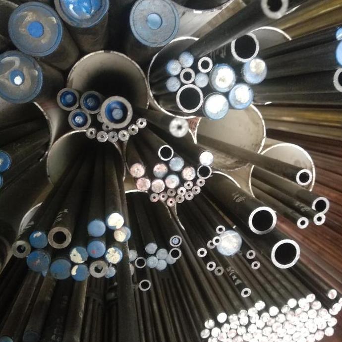 pipa besi seamless od 8mm id 6mm x1000mm