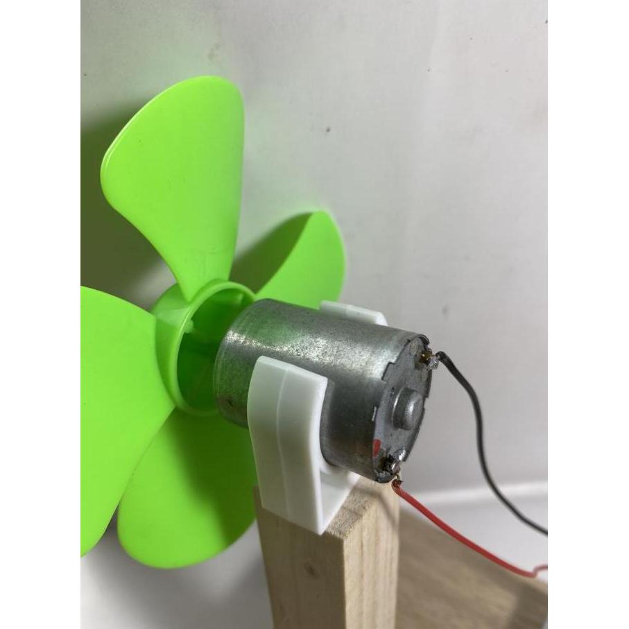 abrielmart Kit DIY merakit mini wind turbine generator / pembangkit listrik tenaga bayu mini / kinci