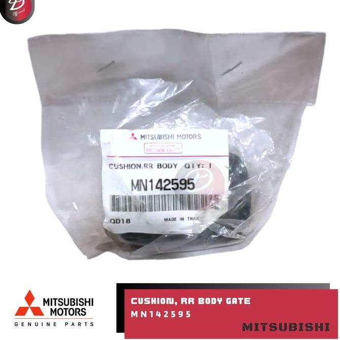 Karet Bumper Belakang Mitsubishi Strada Triton 2008-2015 MN142595 Ori