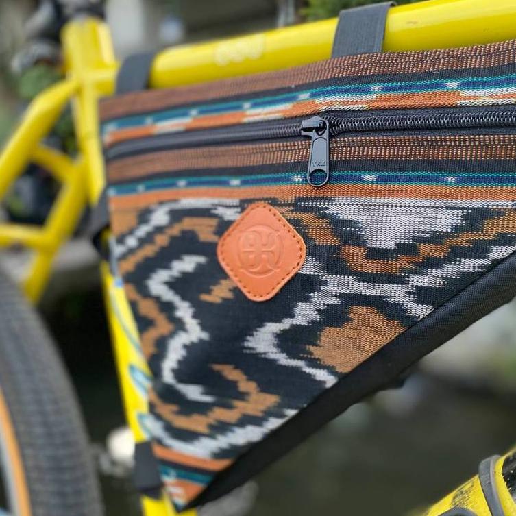 HOT PRODUCT DKLASIK Tas Frame Bag Segitiga Sepeda Tenun Etnik Unik / Triangle Bicycle Bag
