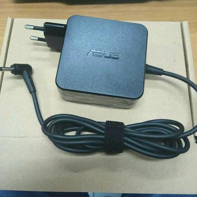 Charger Adaptor Laptop ASUS VIVOBOOK 14 A405U A405UQ A405UR