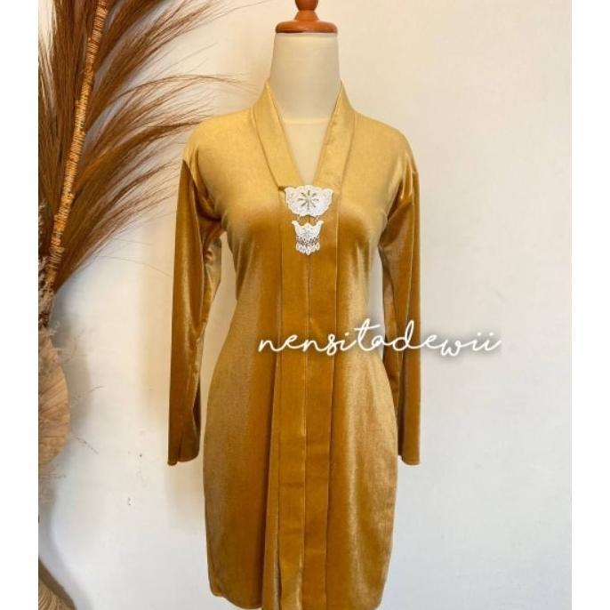 Kebaya Kartini (Leher V), Body Panjang - Warna Gold