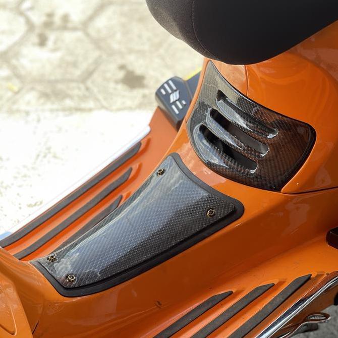 Cover Busi Carbon Vespa+ aki Carbon Vespa + shock carbon vespa Sprint