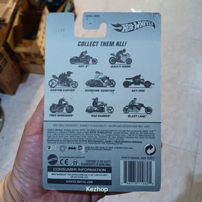 cvarhantama  / HOT WHEELS BATMAN BATPOD + FIGURE RARE Diskon