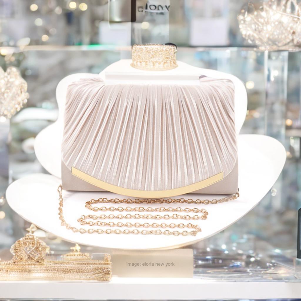 Tas Pesta Clutch Bag Tali Rantai Motif Lipit Kerang Tiram Mutiara Aksen Gold 2435