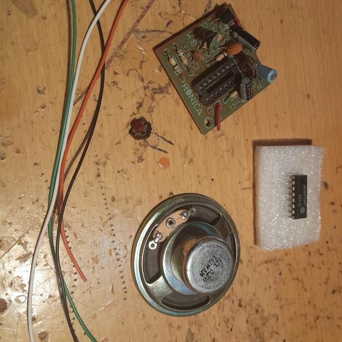 IC UM3483 UM 3483 BEL PINTU BEL MUSIK BEL MUSIC 10 LAGU DAN SPEAKER (KIT SEBAGAI BONUS) - BEKAS PRAK