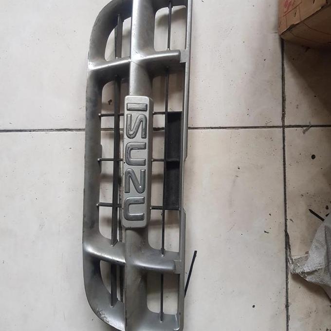 grille depan panther capsul bekas
