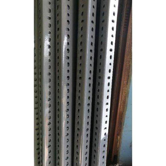 Besi Siku Lubang 3 Meter (PABRIK) Tebal 2MM 36x36