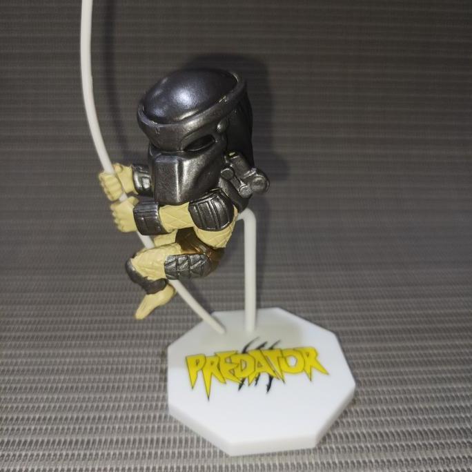 Neca scalers predator loose