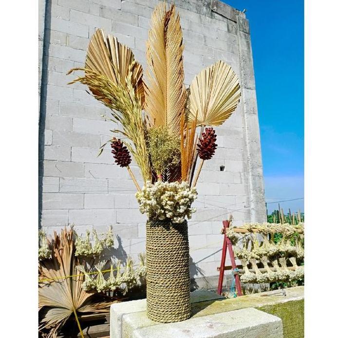 Bunga Kering dan Pot Mendong/Daun Palem Kering/Bunga Kering Aesthetic Terlaris
