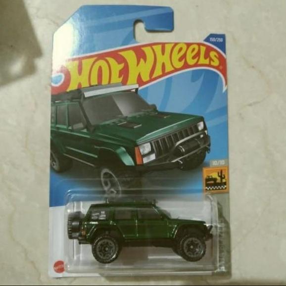 hotwheels 95 jeep cherokee