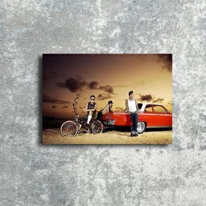 POSTER HIASAN DEKOR DINDING BAND SUPERMAN IS DEAD FB27