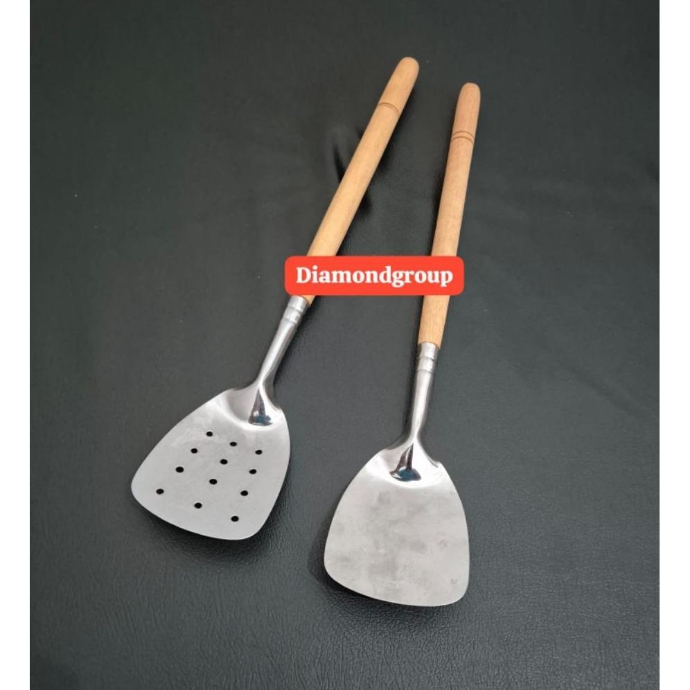 SPATULA SEDANG GAGANG KAYU / SOTIL GAGANG KAYU / SUTIL GAGANG KAYU / SUTIL STAINLESS