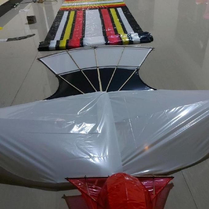 Layangan Janggan nagaraja khas bali