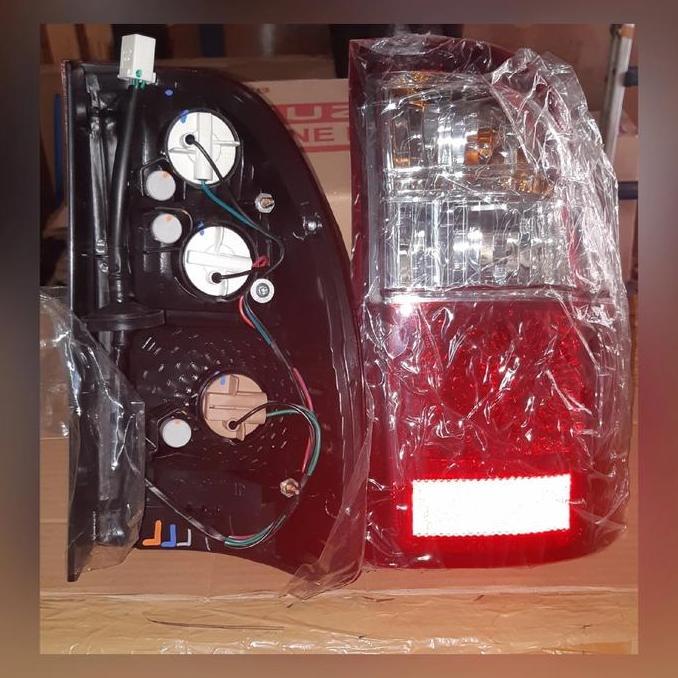 Stop Lamp isuzu panther kapsul