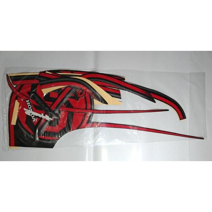 Stiker Bodi & Lis Body & Striping Scoopy 2014 Sporty Hitam Merah