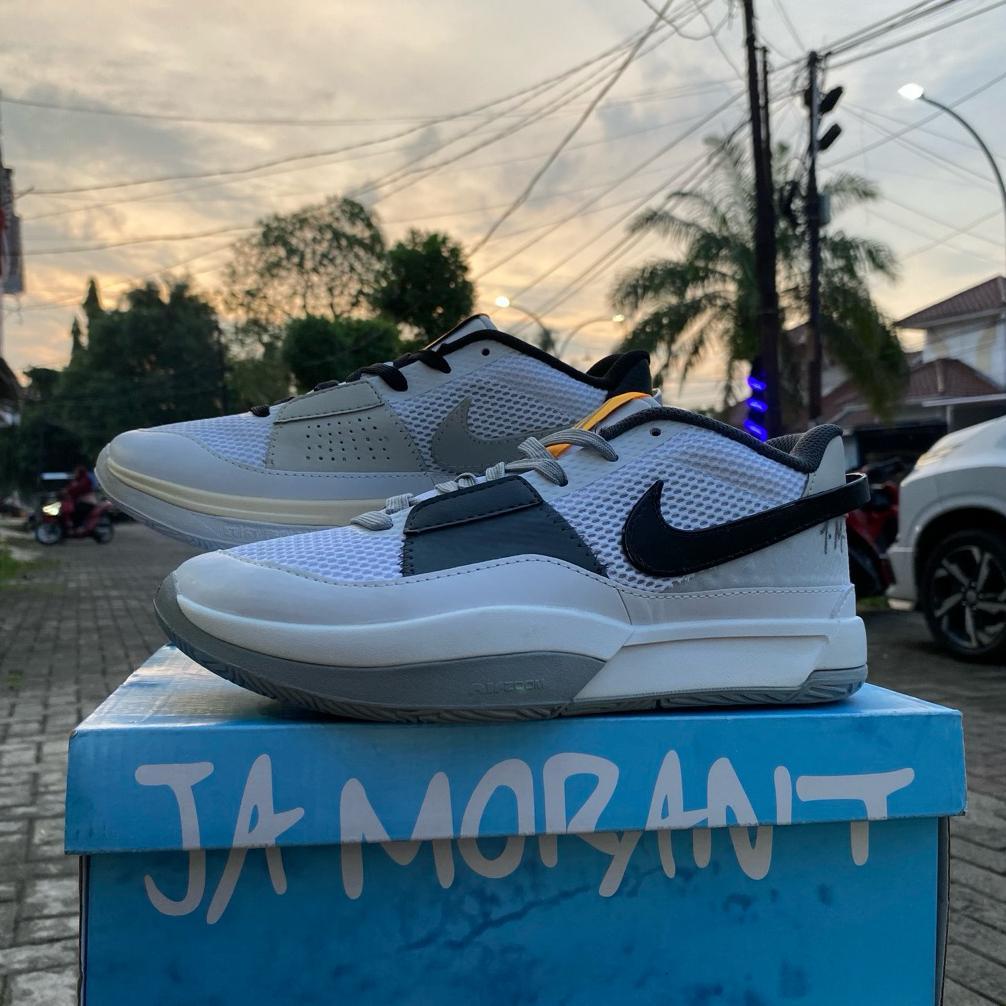 BIG PROMO Sepatu Basket Ja Morant 1 Ep Light Grey