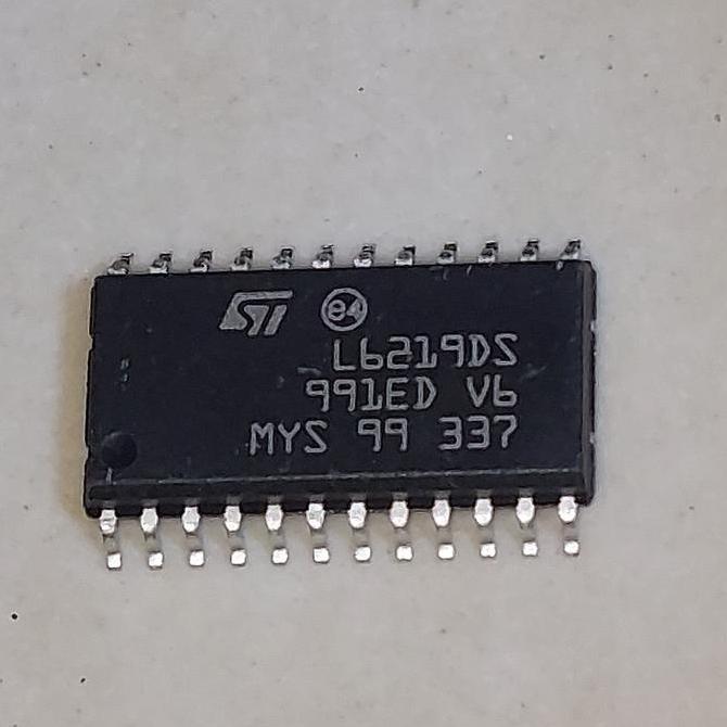 L6219DS L6219 DS E-L6219DS013TR ST IC SMD STEPPER MOTOR DRIVER SOP-24 SE27