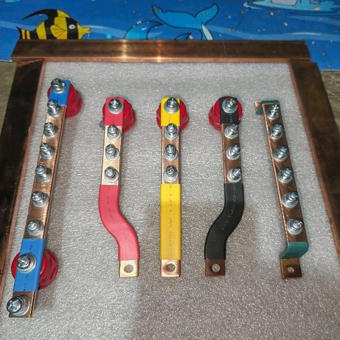 BUSBAR 315 RSTN + GROUND PANJANG 15CM UNTUK MCCB 30A/100A