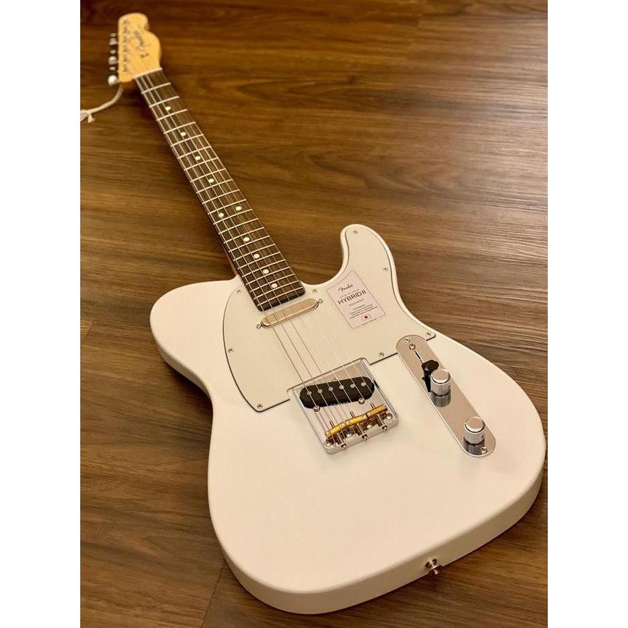 Fender Japan Hybrid Ii Telecaster With Rosewood Fb In Arctic White