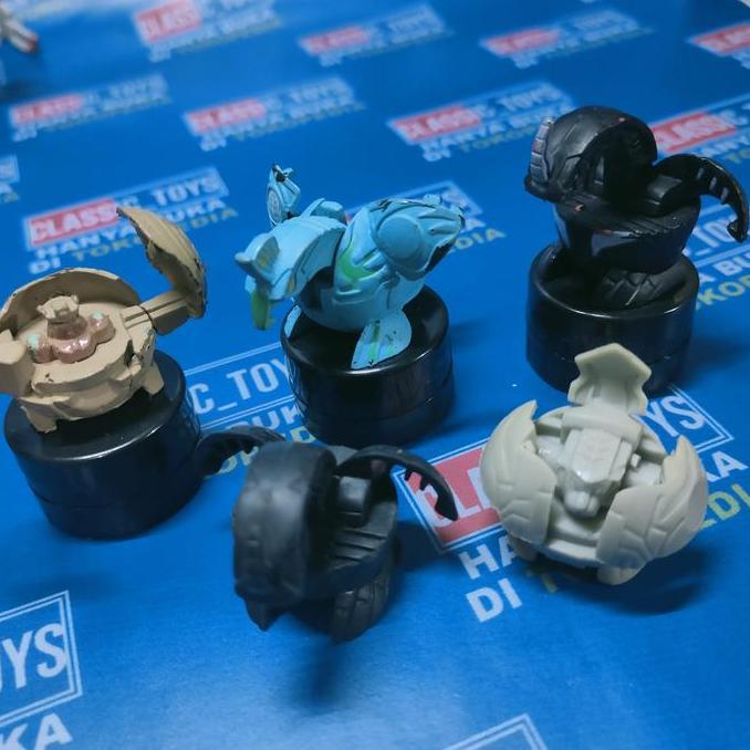 BAKUGAN STAMP SET MIXX27
