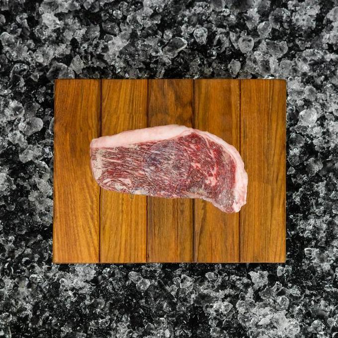 Premium Picanha Steak Tokusen Wagyu MB 5