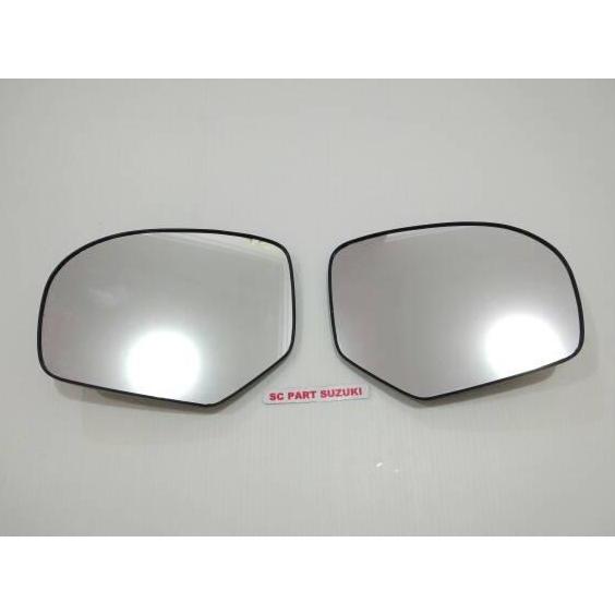 Kaca spion suzuki ertiga.