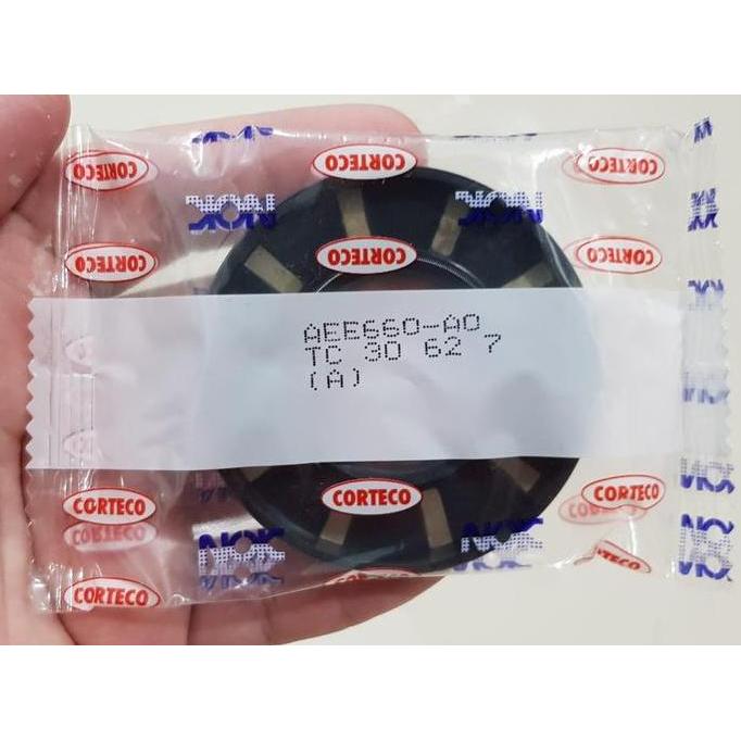 OIL SEAL TC 30 62 7 . TC 30 X 62 X 7 JEPANG NBR RS99