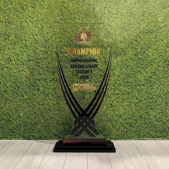 Piala Mobile Legends Trophy Plakat Medali Mobile Legends (Plus Box)