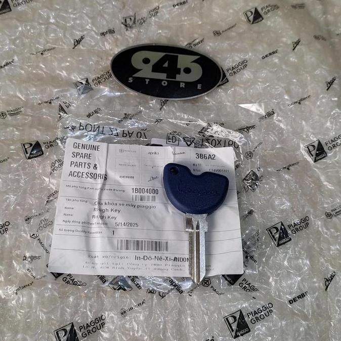 BLANK KEY KUNCI DUPLIKAT / KUNCI BIRU VESPA SPRINT / PRIMAVERA / LX / S / GTS ORIGINAL 946S27