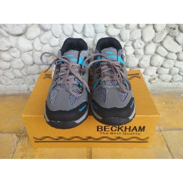 Recommended Sepatu Hiking, Trekking, Outdoor, Adventure Pria / Wanita Beckham Paramount Low