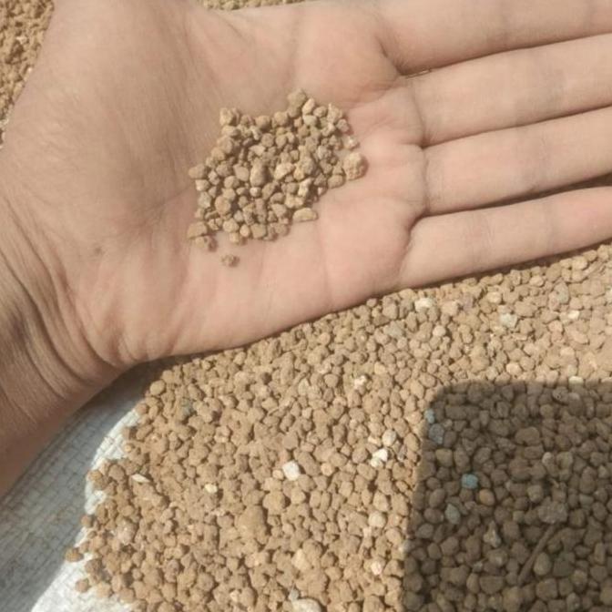 Akadama Soil Tipe Halus Untuk Bonsai Soil Dan Sukulen 1 Kg Repack