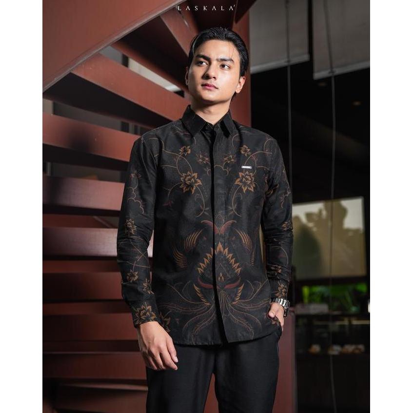 Laskala Batik Premium Haikal Kemeja Batik Pria Slimfit Lengan Panjang