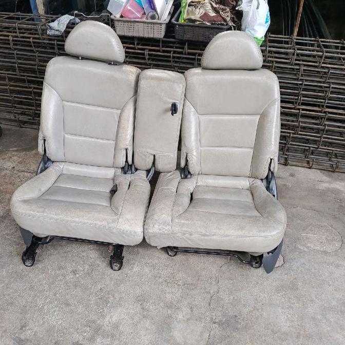 JOK / KURSI BELAKANG ( BARIS 2 ) BEKAS MOBIL HONDA STREAM NON FACELIFT BAHAN KULIT ASLI SECOND