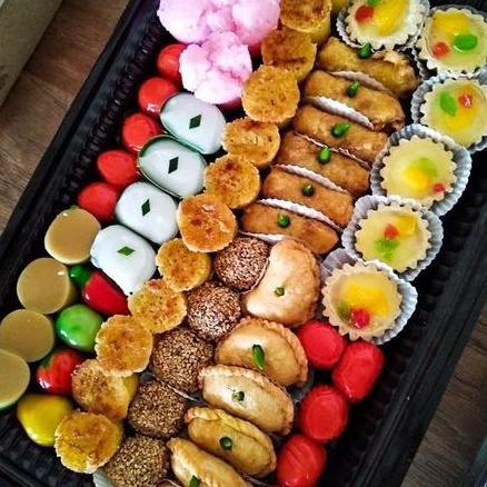 paket kueh basah/jajanan pasar/kueh nampan/kueh tradisional GS
