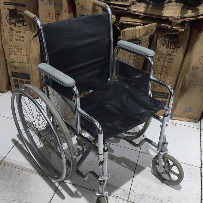 Kursi roda seken bekas murah