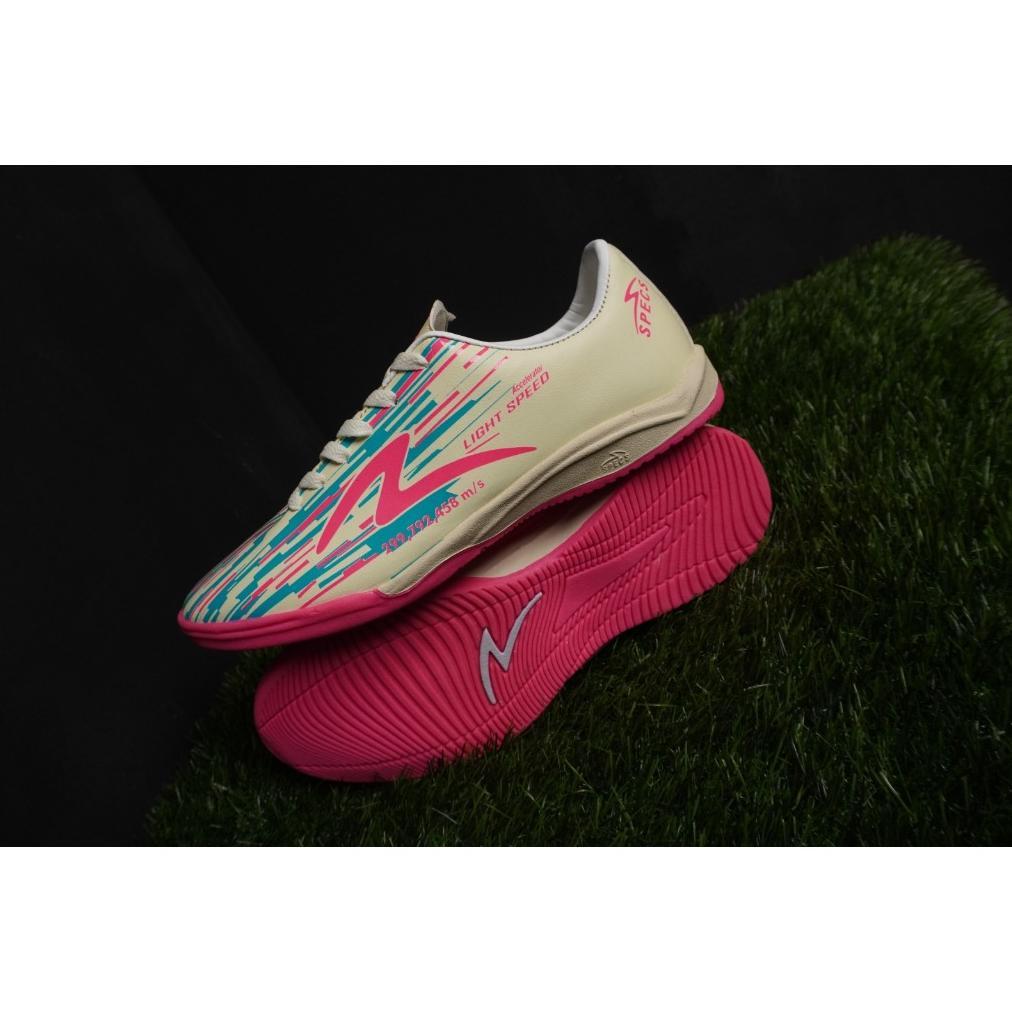TERBARU SEPATU FUTSAL SPECS ALPHA PRO IN GARUDA OLAHRAGA PRIA
