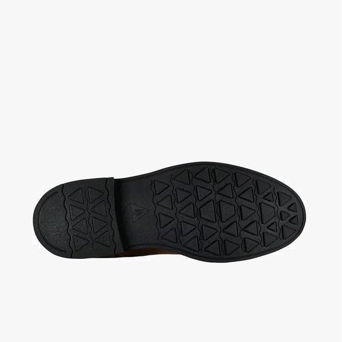 Ready CLARKS Newford Easy Original Sepatu Boots Pria - Dark Sand Suede