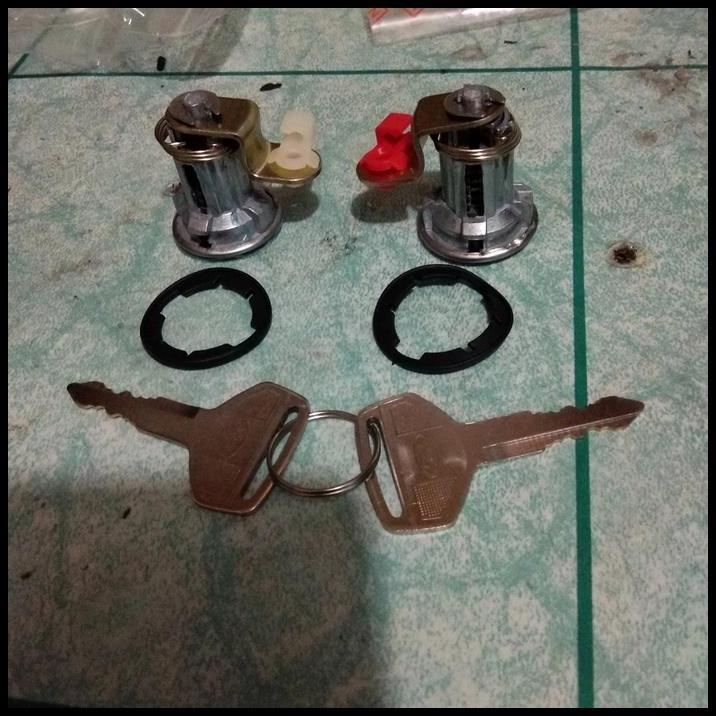 DISKON KUNCI PINTU MOBIL KIJANG SUPER 5K SET 2 PC 