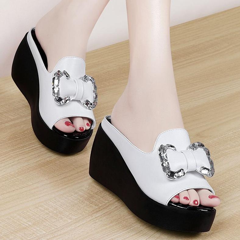 DISKON WEDGES WANITA KONDANGAN/CASUAL ELEGAN TINGGU 7 CM UKURAN 36/40