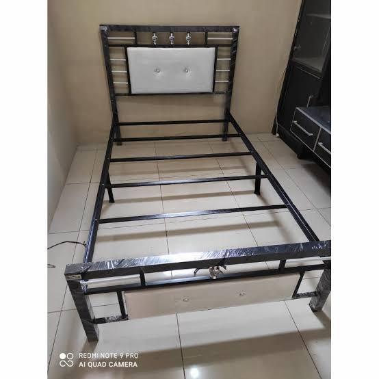 RANJANG BESI+KASUR LOTUS REBOUNDED 90X200CM