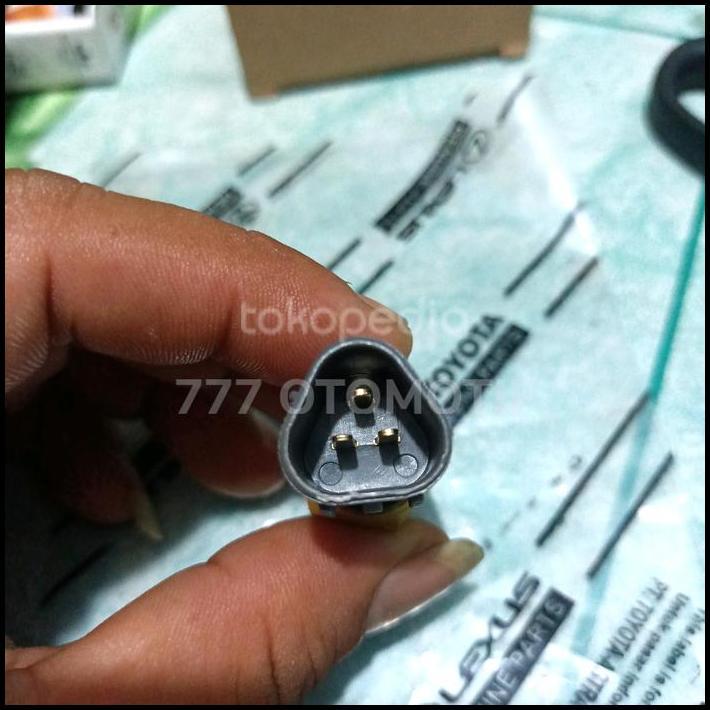 TERLARIS SWITCH TEMPERATUR ECT TOYOTA AVANZA XENIA 2004-2015 SOKET 3 PIN 