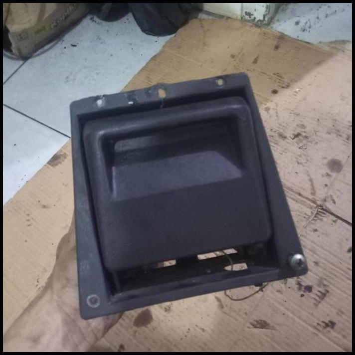 DISKON ASBAK LACI KOIN DASHBOARD BAGIAN KANAN PEUGEOT 306 1.8 