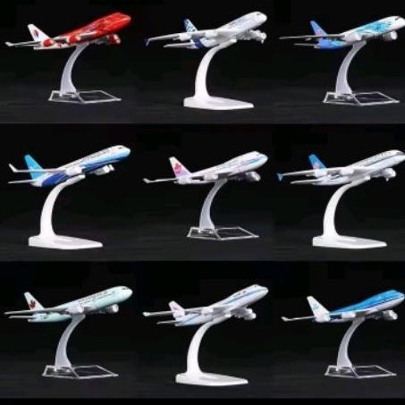 WAJIB PUNYA DIECAST PESAWAT 16 CENTI SKALA 1 BANDING 400 CITILINK GARUDA LION BATIK SRIWIJAYA AIR AS