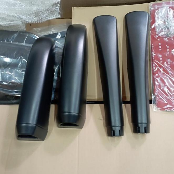 Cover Tutup Atau Dudukan Roof Rail Livina