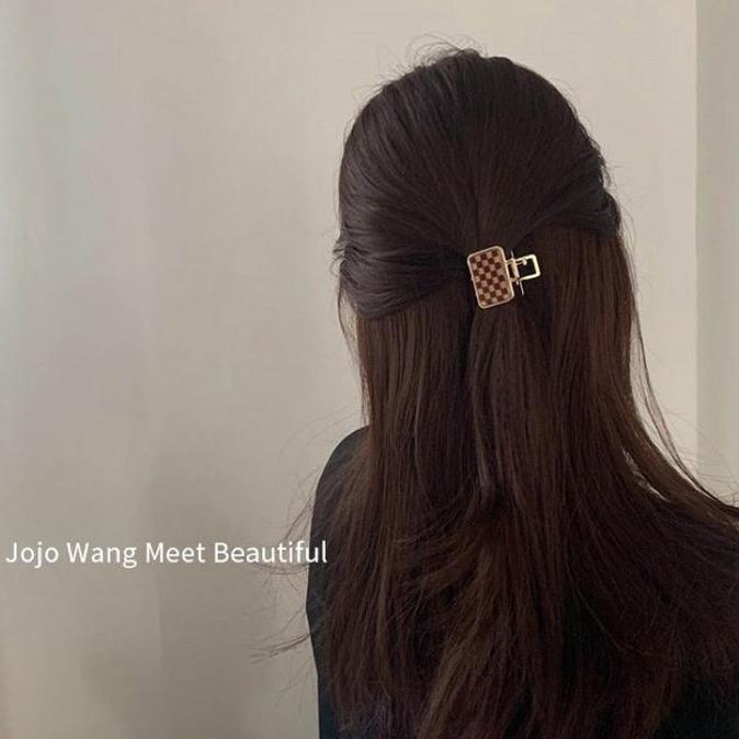 Town Shell FLY Korean Mini Hair Claw / Jepit Rambut Korea Kotak Kotak Mini / Jepit Poni / Jepitan se