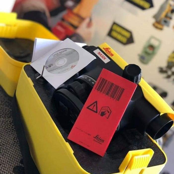 Waterpass / Automatic Level /Auto Level Leica NA 332 / NA-332 / NA332