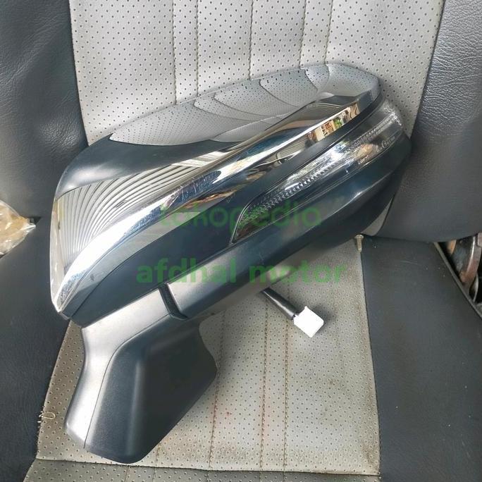 spion toyota corolla cross