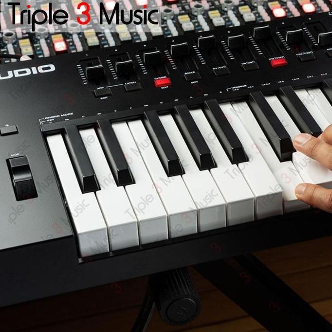 Ready  M-Audio Oxygen Pro 61 Midi Controller 61 keys