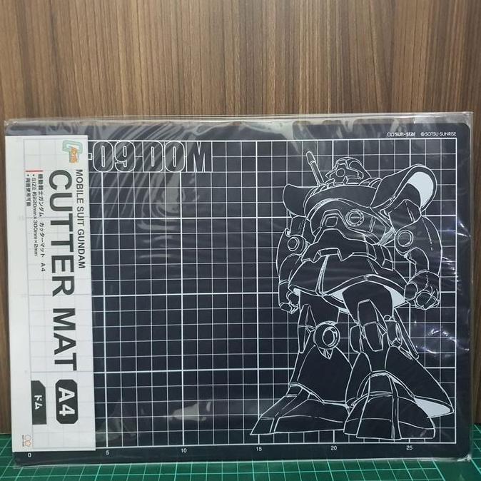 New Mobile Suit Gundam Cutting Mat Dom